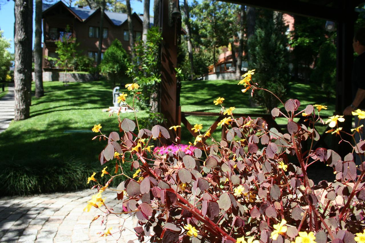 Villa Refugio del Bosque Carilo Esterno foto