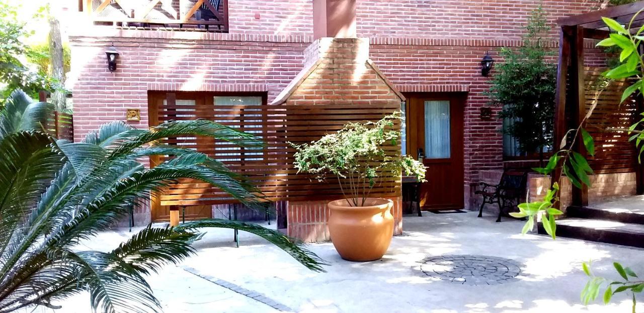 Villa Refugio del Bosque Carilo Esterno foto